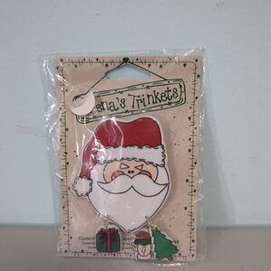 Vintage Trena's Trinkets Santa Brooch Pin Ceramic 1997 Westwater Enterprises NEW